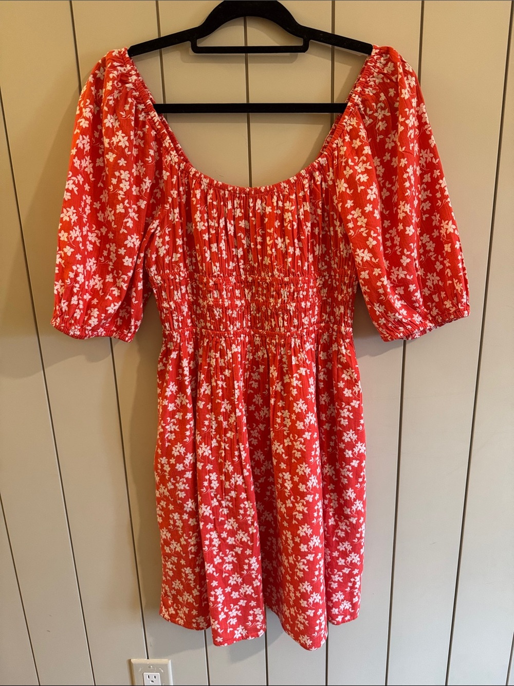 GAP Red Floral Puff Sleeve Smocked Mini Dress